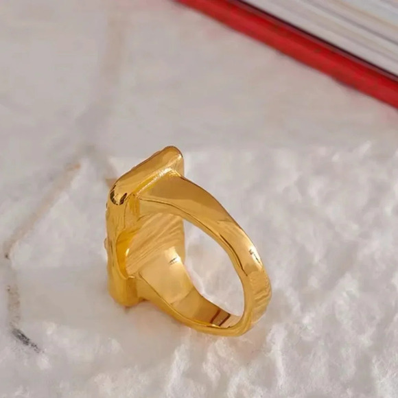 Baroque Malachite 18K Gold Stainless Steel Waterproof Eye Ring - Picture 11 of 16